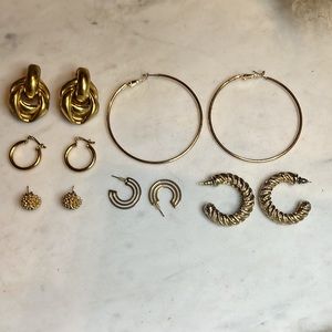 Vintage Gold Tone Earrings